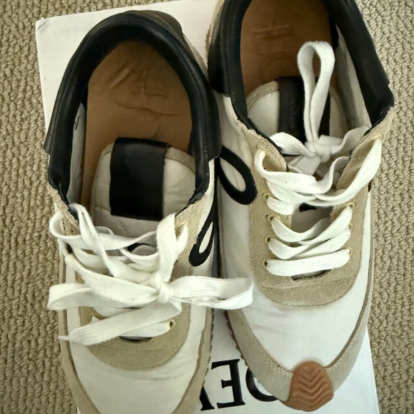 LOEWE Flow Runner Women's Black and Cream Sneakers Size 8.5 - Picture 5 of 8